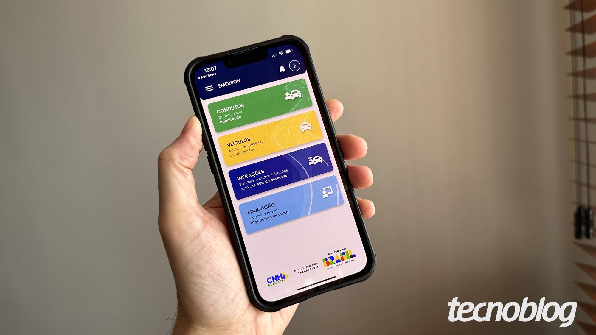 Renovação gratuita e automática de CNH digital começa a valer